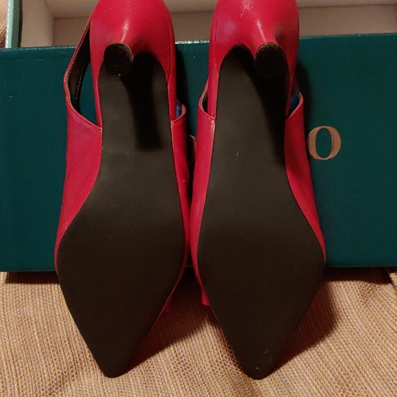 Brand new kitten heels - Picture 4 of 10